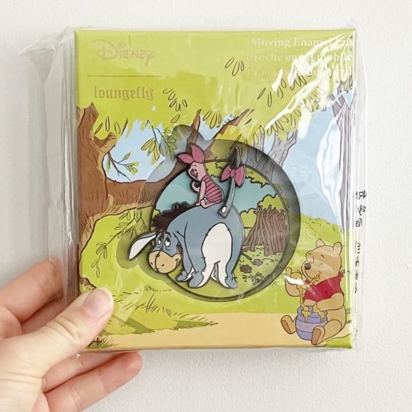 SOLD ✨ Limited Edition Disney Winnie the Pooh and Friends Jumbo Pin | Loungefly - Picture 2 of 2